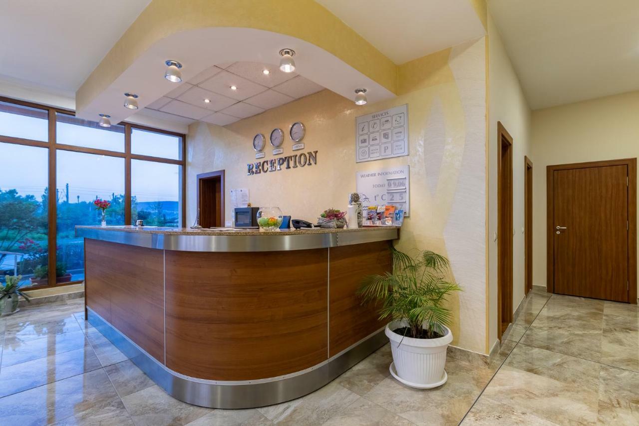 Adamo Hotel Βάρνα Εξωτερικό φωτογραφία