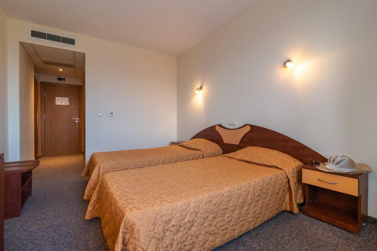 Adamo Hotel Βάρνα Εξωτερικό φωτογραφία