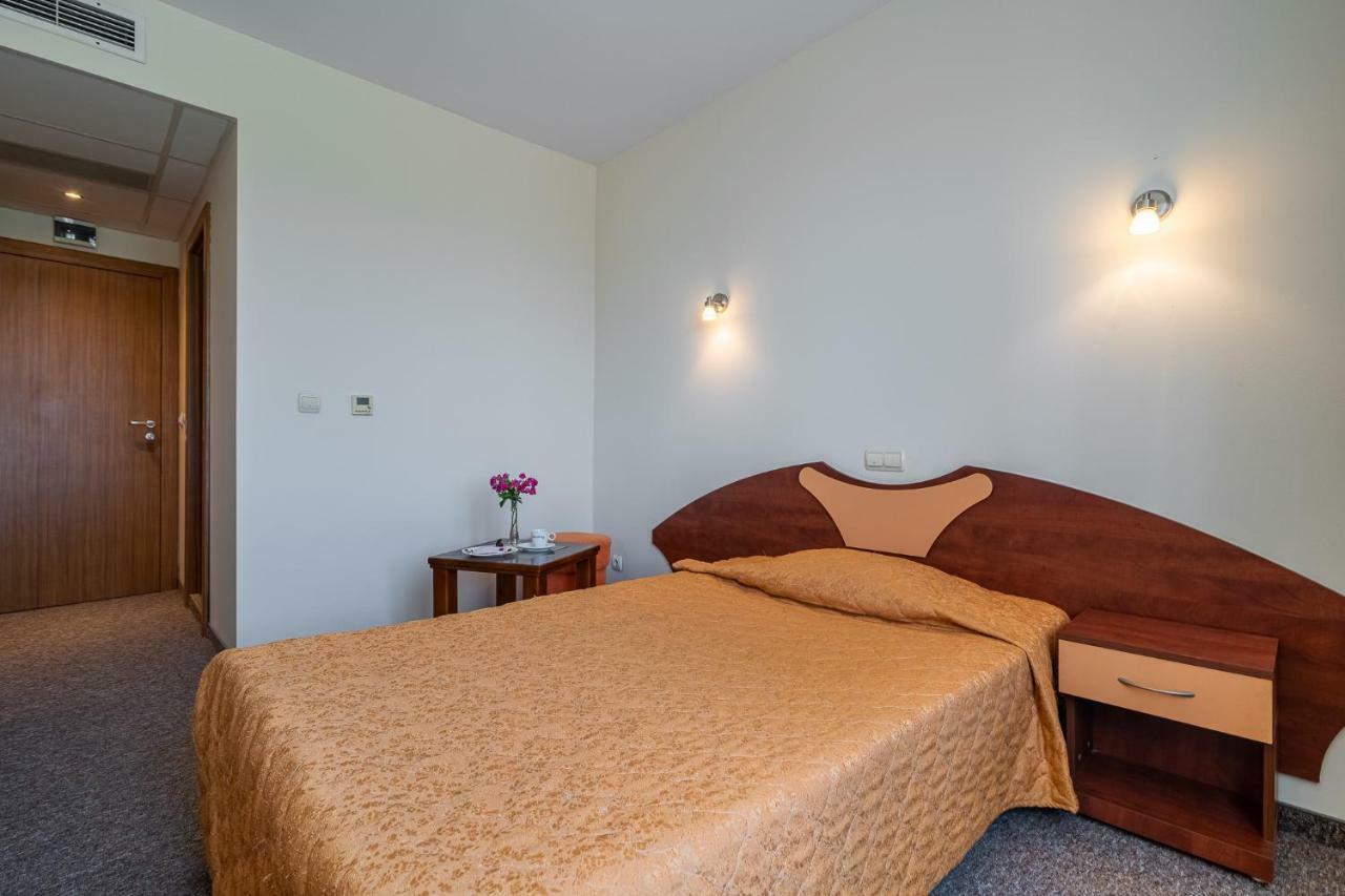 Adamo Hotel Βάρνα Εξωτερικό φωτογραφία