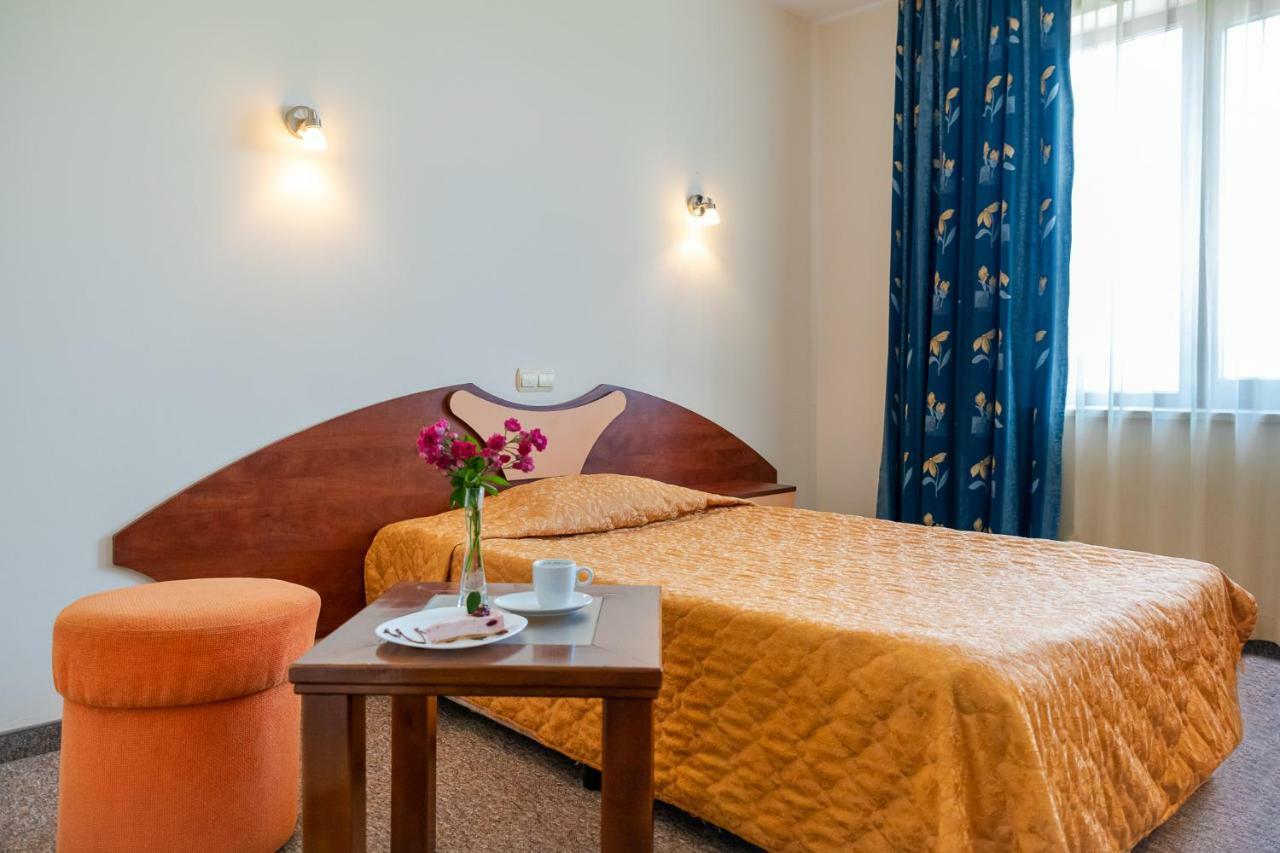 Adamo Hotel Βάρνα Εξωτερικό φωτογραφία